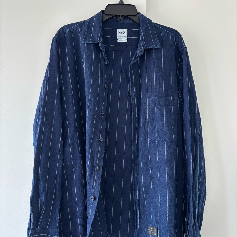 Zara Navy and White Striped Relaxed Fit Shirt